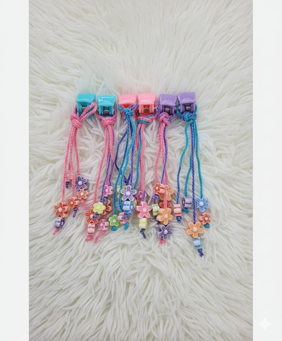 whisperingpoppers hair clutcher Korean Style Mini Clutcher HairPins Set (Multicolour) Korean Style Mini Clutcher HairPins Set (Multicolour)
